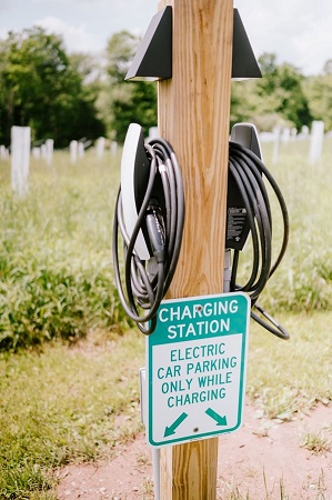 Photo of the EV charger at Boyds Mills.