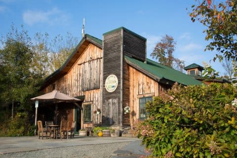 BARN EXTERIOR
