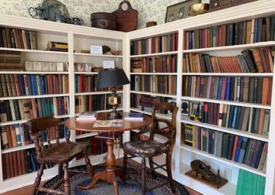 FARMHOUSE INTERIOR