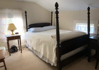 FARMHOUSE BEDROOM