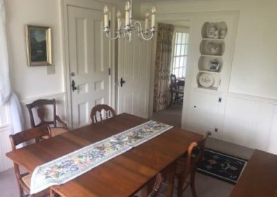 FARMHOUSE INTERIOR