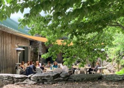 OUTDOOR MEAL SPACE