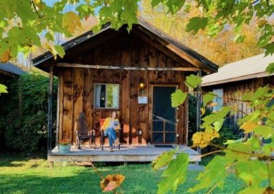 CABIN EXTERIOR